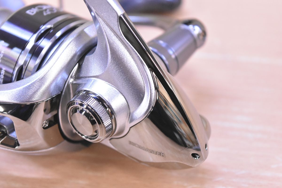 シマノ 11 割引 バイオマスター 4000HG SHIMANO BIOMASTER スピニング