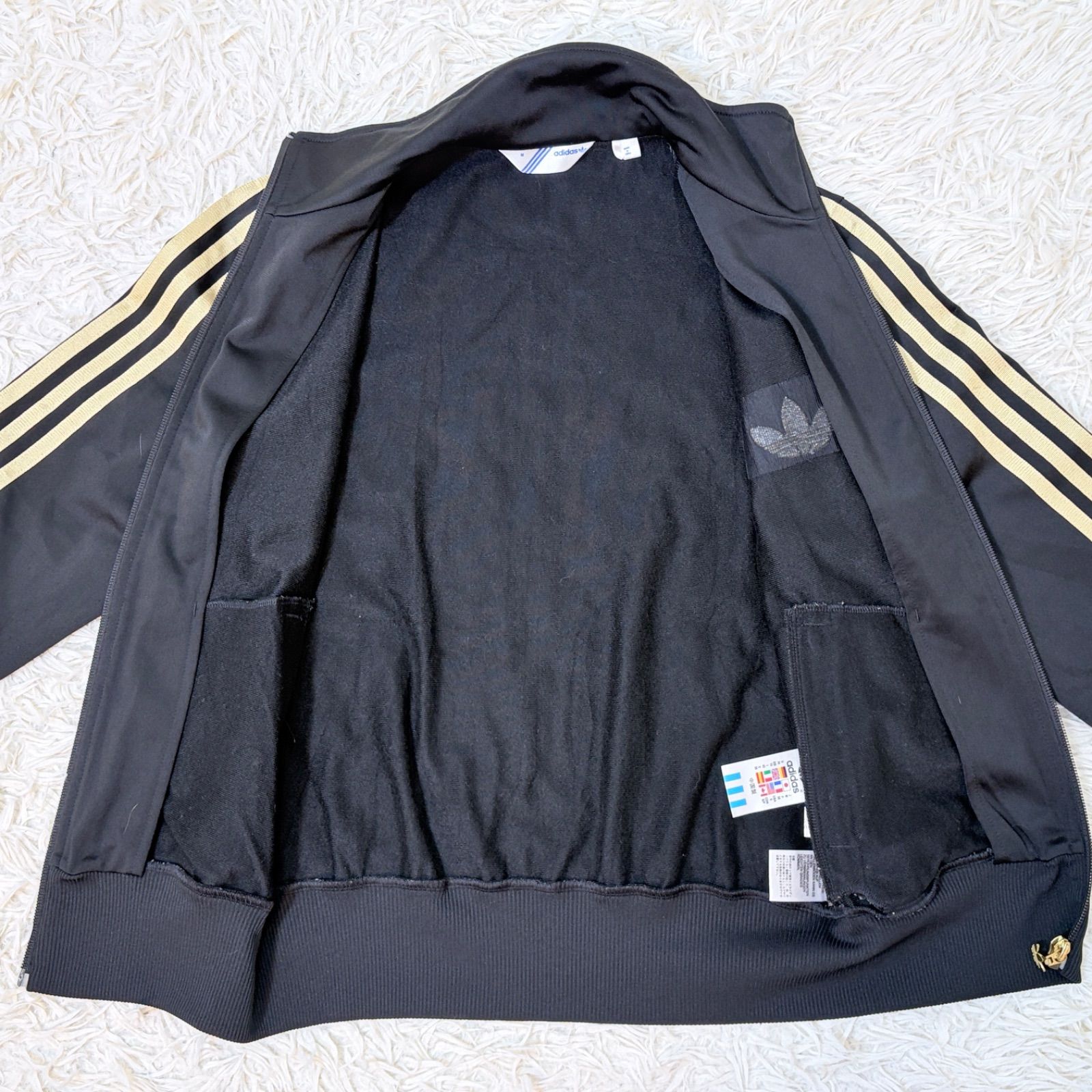 美品 adidas トラックジャケット トレフォイル ２XL in4683 美品 adidas トラックジャケット トレフォイル 2XL in4683 アディダス
