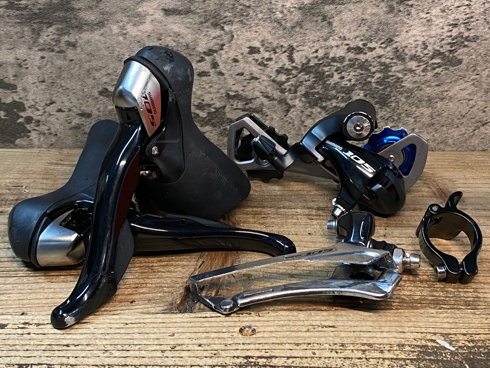 IR975 シマノ SHIMANO 105 5700 10S ST-5700 FD-5700 RD-5700 変速3点セット