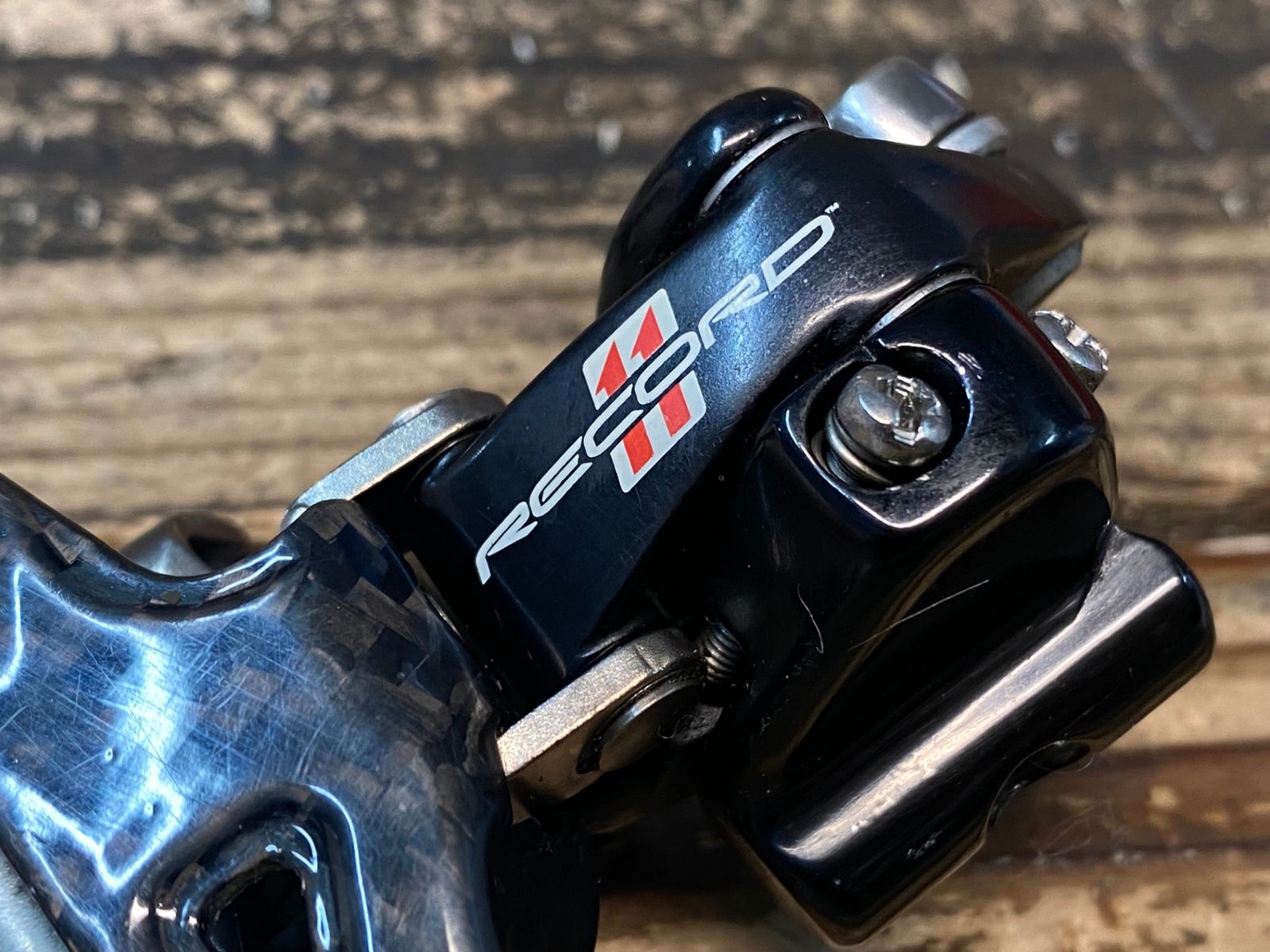 JJ140 カンパニョーロ CAMPAGNOLO レコード RECORD FD11-RE2B フロント