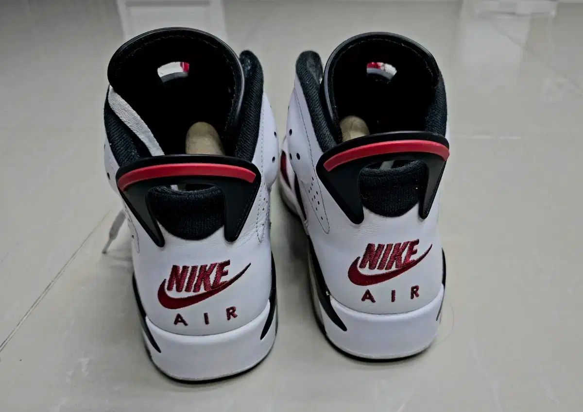 エアジョーダン6 カーマイン 275mm - メルカリ