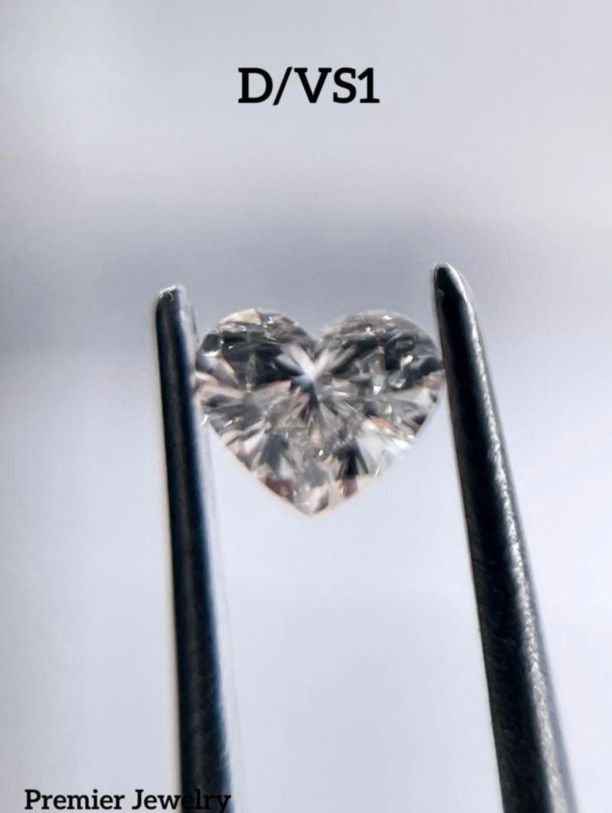 ダイヤモンドルース 高品質D VS 1 ぷっくり ハートシェープ