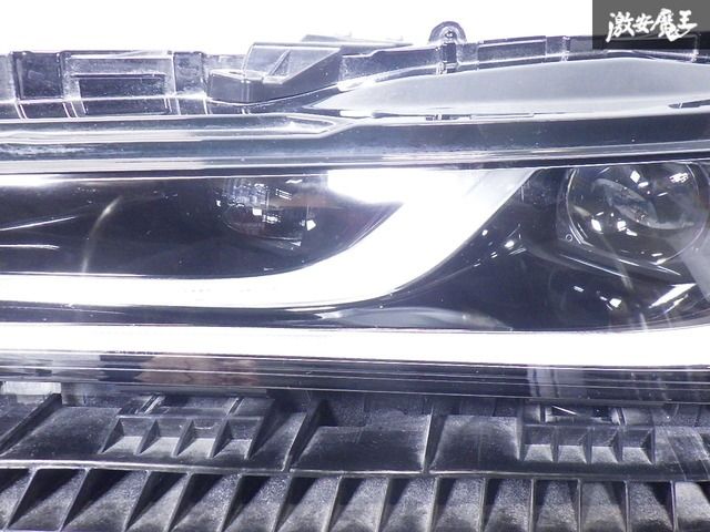 トヨタ 純正 MXUA80 AXUH80 80 ハリアー LED ヘッドライト ヘッド