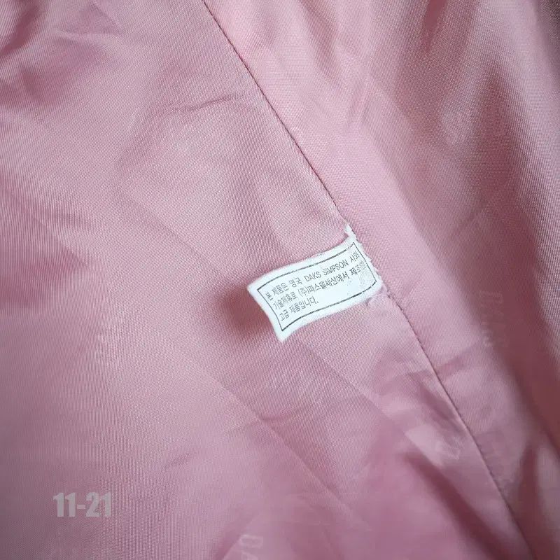 DAKS Little(ダックスキッズ) 公式通販 0 ニット キャラバンティ キャリーオン | 最大90%OFFDAKS(ダックス)の子供服 ワンピース ブランド通販のBUYMA ベビー・キッズ DAKS(ダックス) - daks（キッズファッション｜キッズ・ベビー・マタニティ）の通販