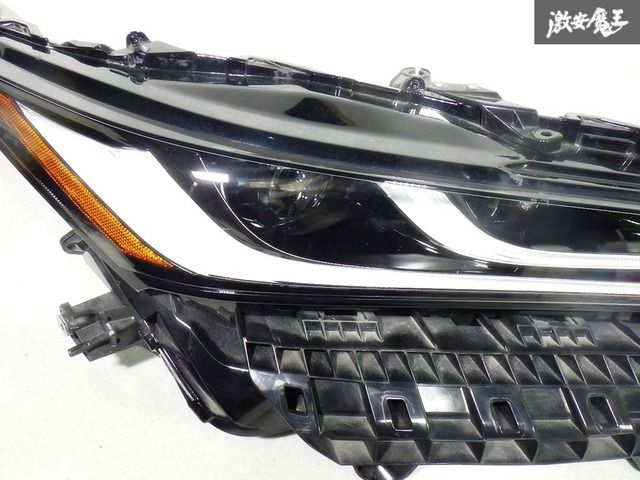 ☆保証付 即発送☆ トヨタ純正 MXUA80 AXUH80 80 ハリアー LED ヘッド