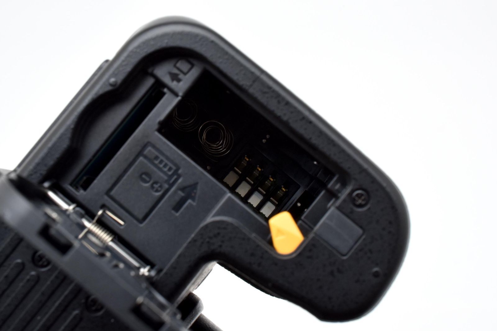 新品級 Nikon coolpix P950 no2 バッテリーチャージャーセット - メルカリ