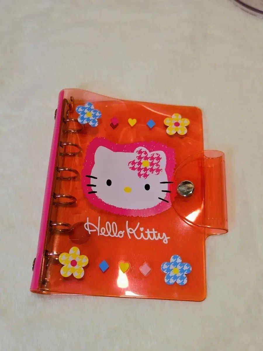 サンリオ レトロ 古典 ハローキティ カオハナ ダイアリー 6穴バインダー ハローキティ サンリオ カオハナ (sanrio) : アドレス帳 サンリオ レトロ 古典 ハローキティ カオハナ ダイアリー 6穴バインダー ハローキティ サンリオ カオハナ (sanrio) : アドレス帳