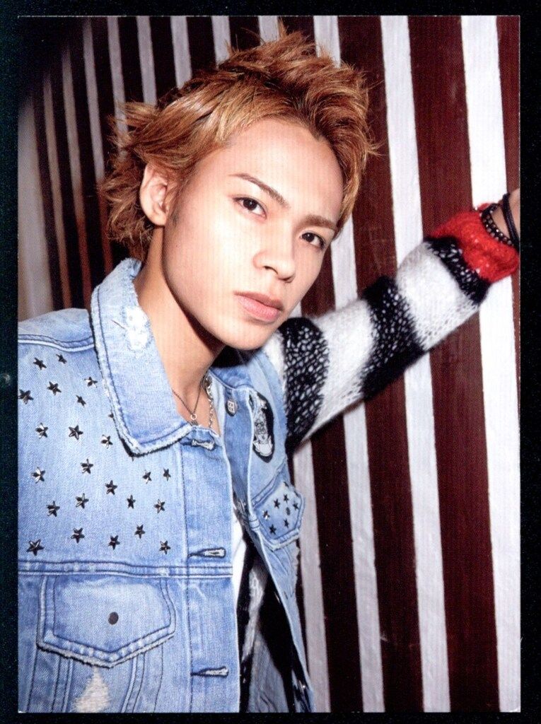 KAT-TUN UNLOCK 上田竜也 フォトネームカード - メルカリ