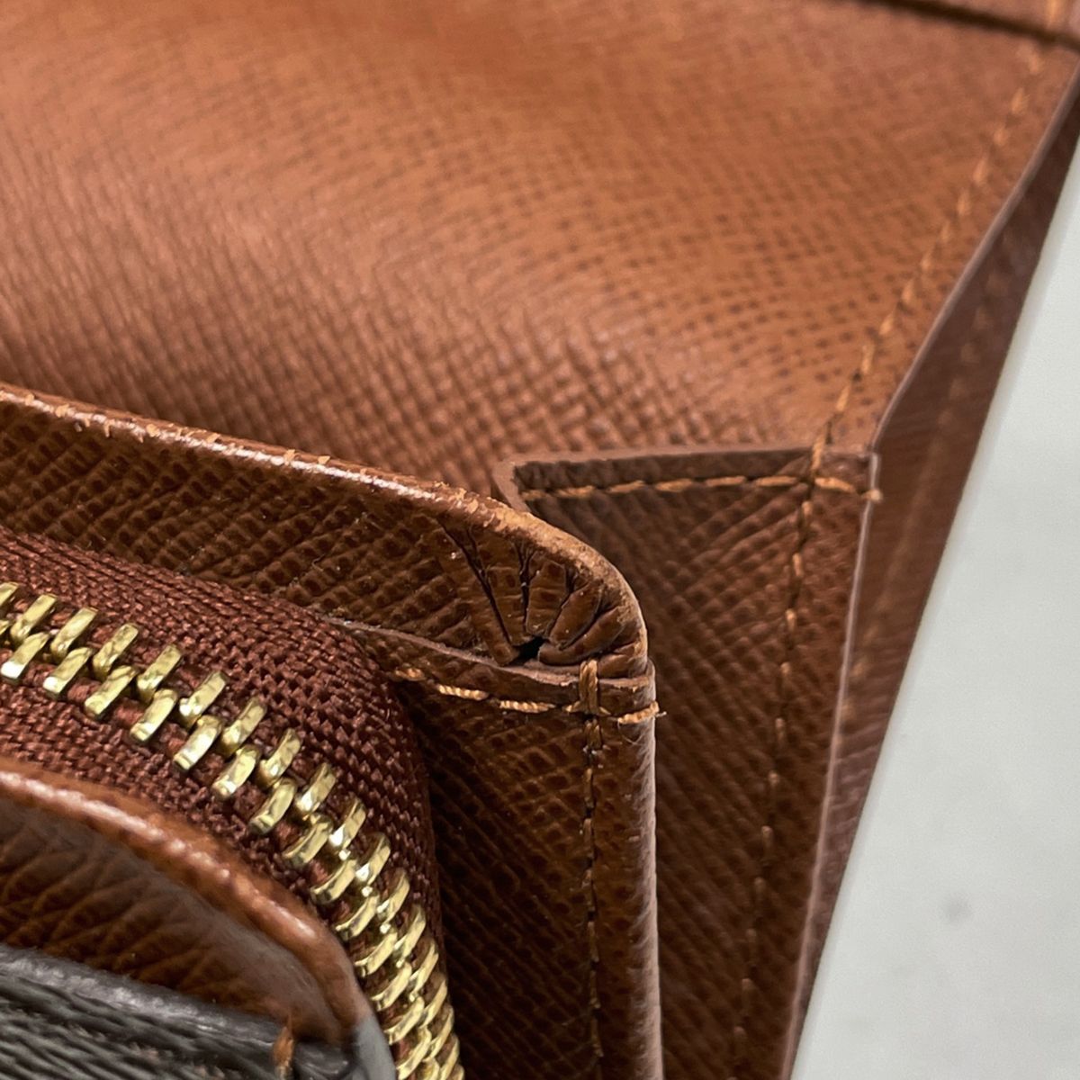 ルイ・ヴィトン Louis Vuitton ポルト モネ ビエ トレゾール 札入れ