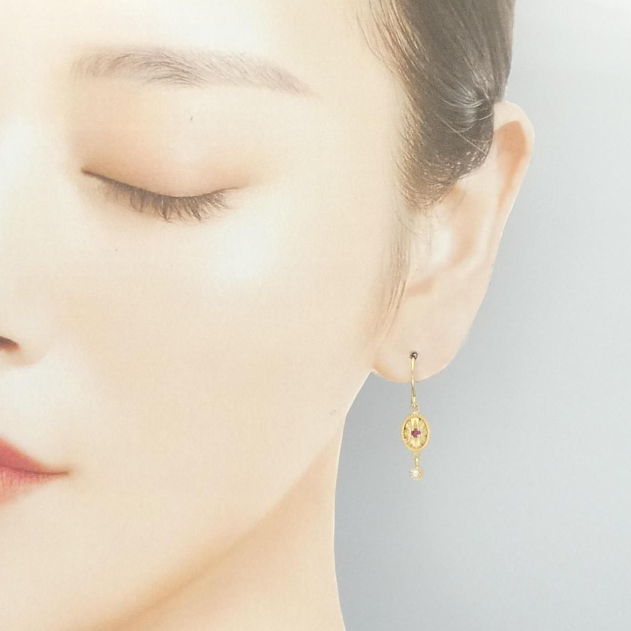 agete ルビー ピアスチャーム 2023 Harry Potter K10ルビー ピアス