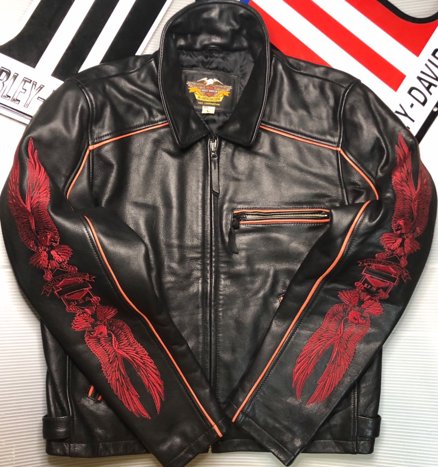 【レア】 ハーレーダビッドソン レザージャケット MA-1 イーグル刺繍 レッド ⭐️【非常に稀少！赤糸刺繍限定品！】高品質の山羊&牛革製 Harley