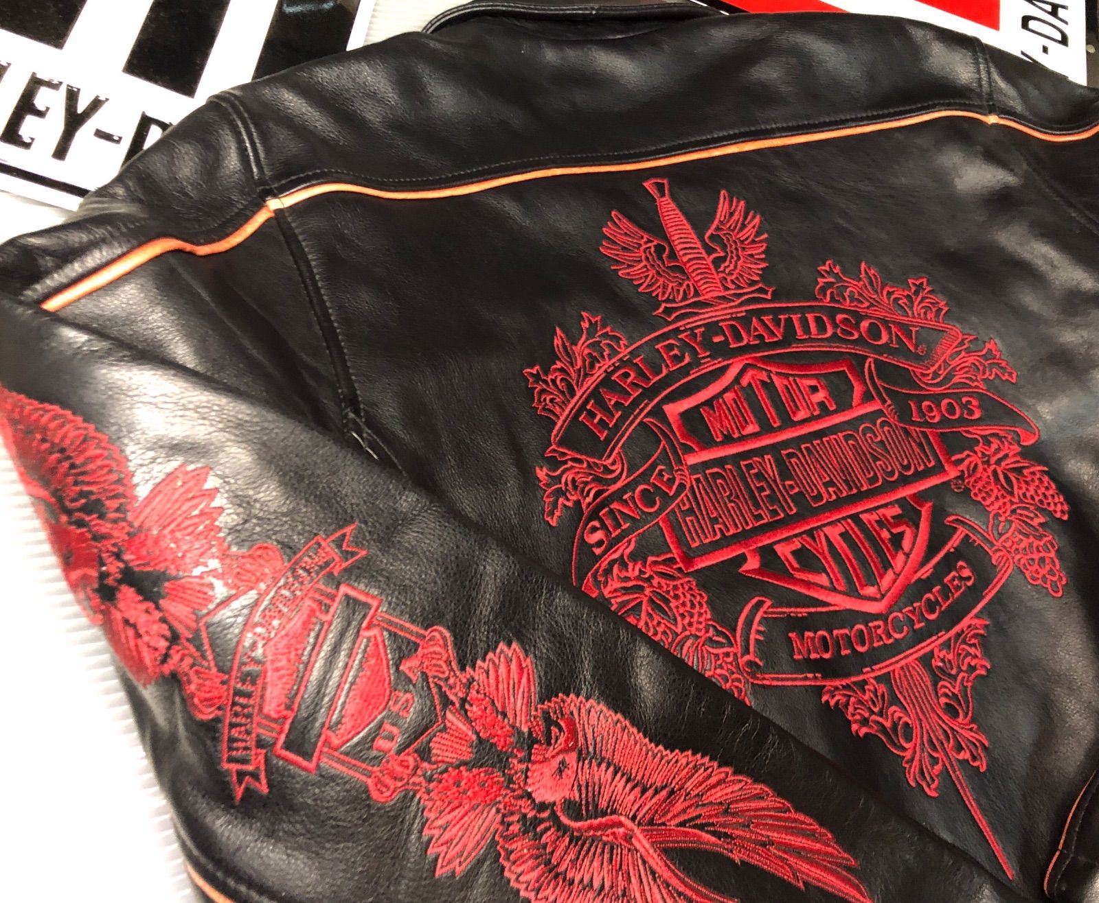 【稀少！金赤糸刺繍限定品！】山羊&牛革ハーレーダビッドソン　ライダースジャケット Harley Davidson - 【稀少！金赤糸刺繍限定品！】山羊&牛革ハーレー