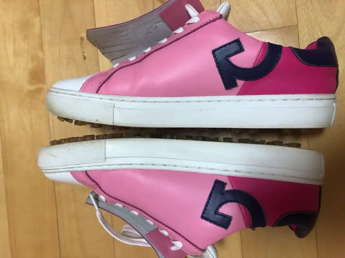 G/FORE ゴルフシューズ ピンク レディース スニーカー 正規品 - メルカリ