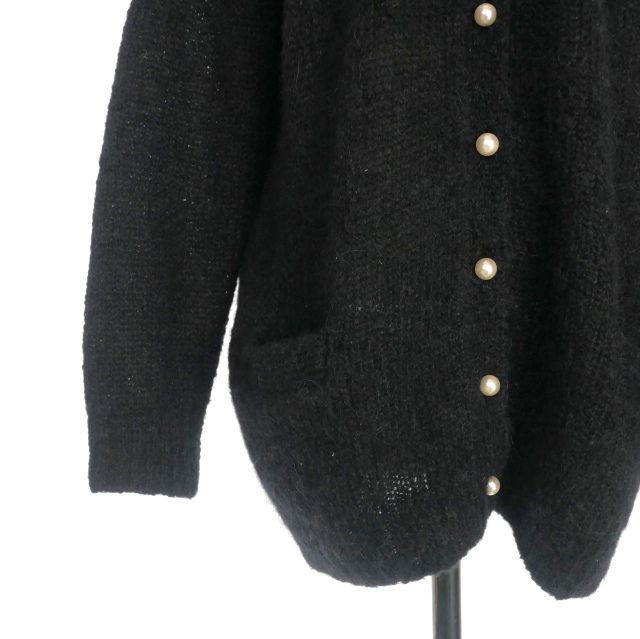 マディソンブルー MADISONBLUE LOOSE BIG V CD MOHAIR パールボタン