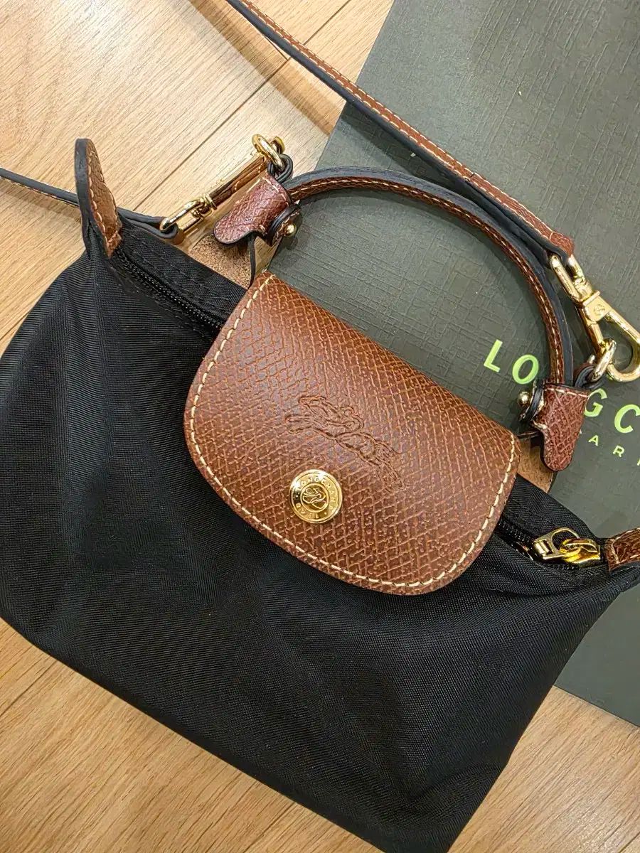 美品 レオナールワンピース レオナールワンピース❣️40サイズ❣️黒