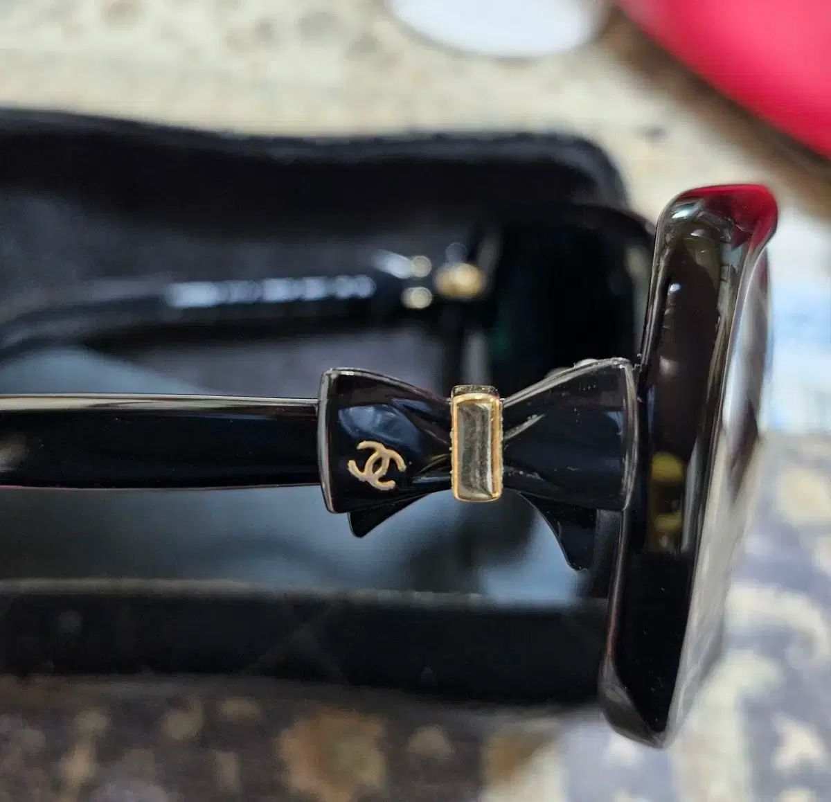 シャネル ブラック リボン サングラス - メルカリ