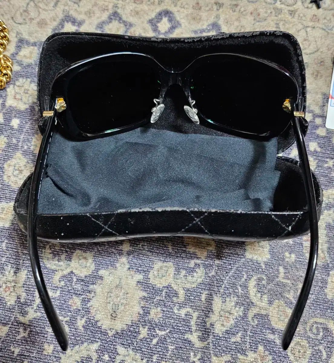 シャネル ブラック リボン サングラス - メルカリ