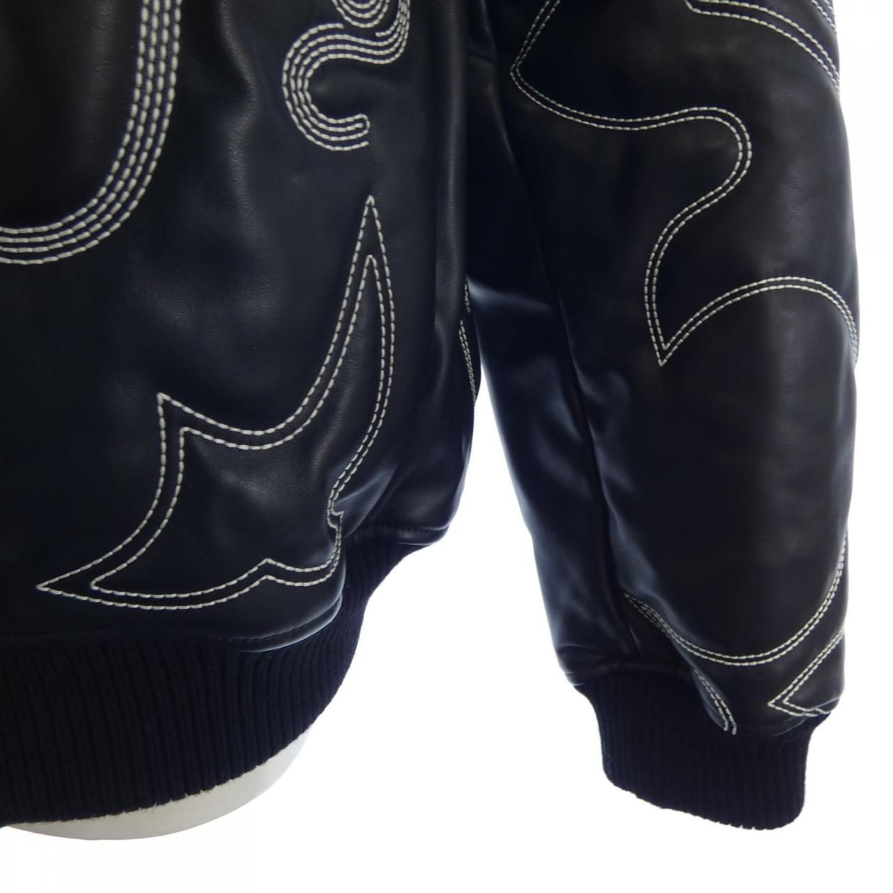 【LOUIS VUITTON】⭐︎レア品⭐︎ラムレザージャケット LOUIS VUITTON - ルイヴィトン LOUIS VUITTON ジャケット レザー