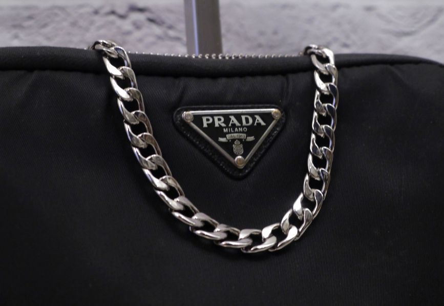 美品◇ PRADA プラダ 男女可 RE-NYLON リナイロンxサフィアーノレザー