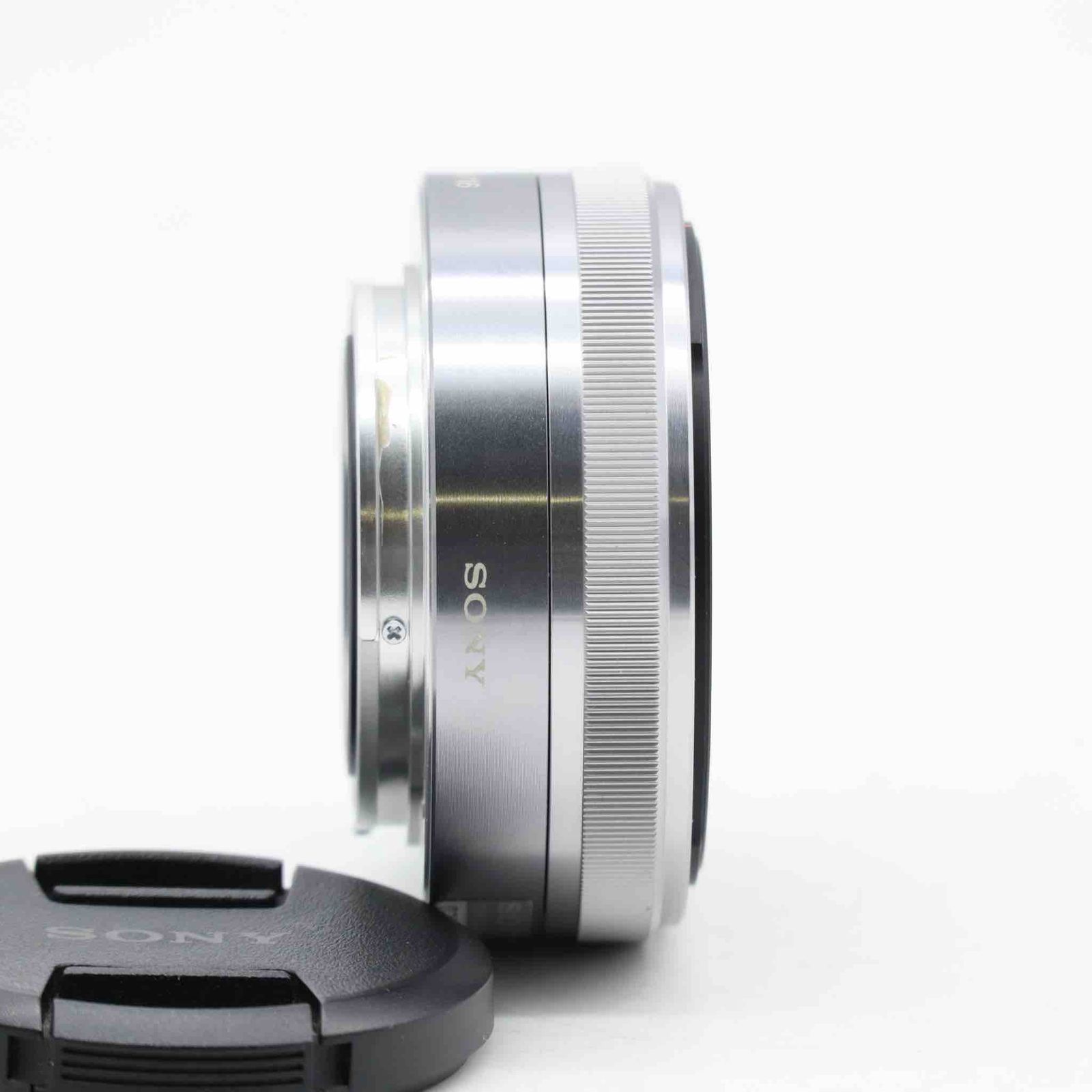 □超美品□ SONY E 16mm F2.8 シルバー ソニー Eマウント用 APS-C専用