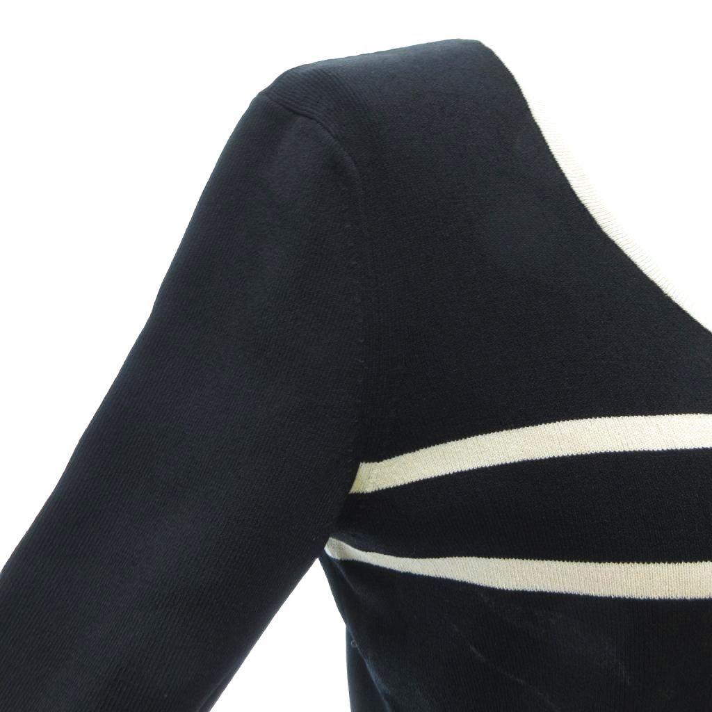 【タグ付き未使用】トゥービーシック 長袖ニットソー 42 袖先フリル ブラック タグ付き未使用】トゥービーシック 長袖ニットソー 42 袖先フリル ブラック