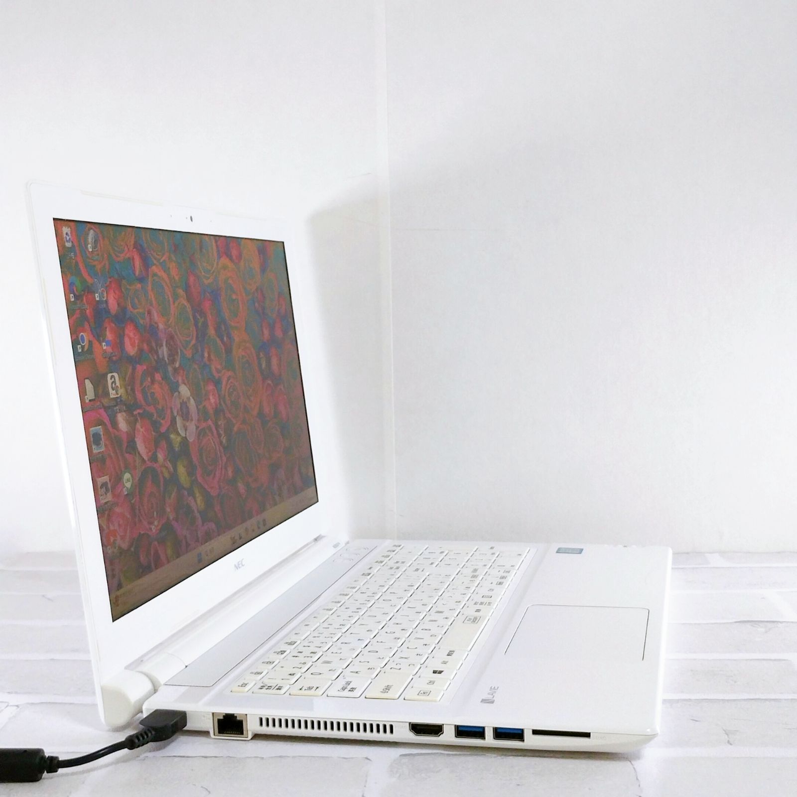 たっぷり1TB！Blu-ray Windows11 ノートパソコン Lavie 初心者ok