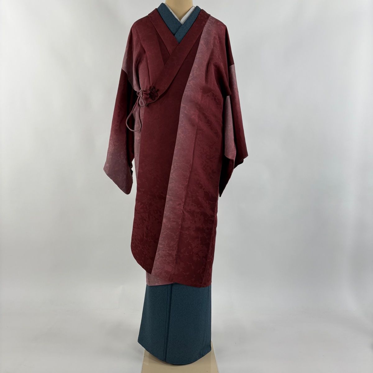 道中着 身丈110 cm 裄丈66 M 和装コート へちま衿 落款 地紋 ぼかし 茜色 正絹