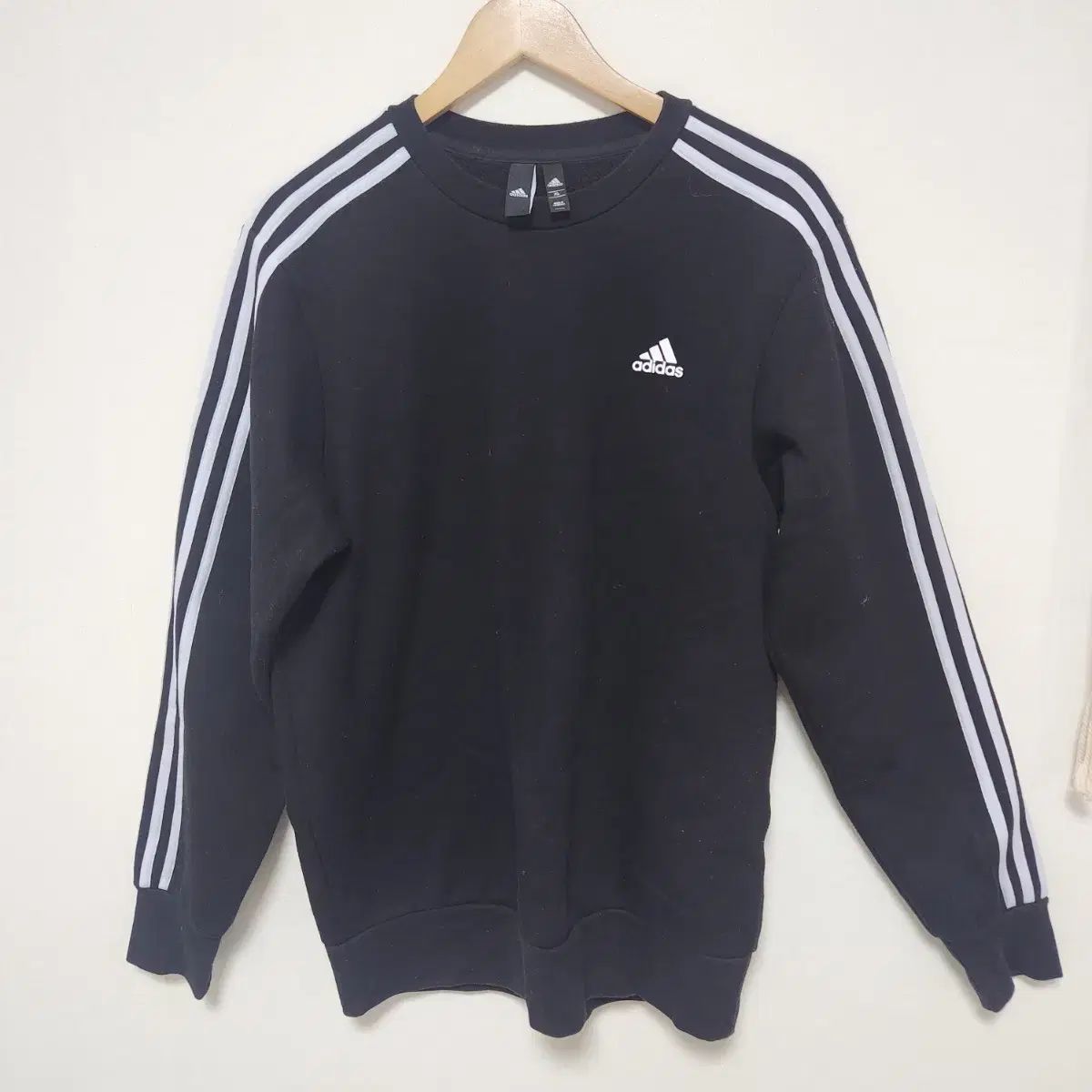 ほぼ新品 adidas 3本線 スウェット ブラック - メルカリ