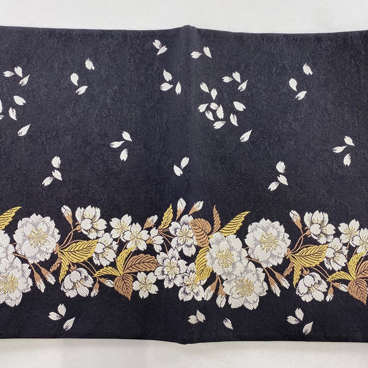 美品】 袋帯 名品 桜 花びら 金糸 ディスカウント 濃紫 六通 正絹