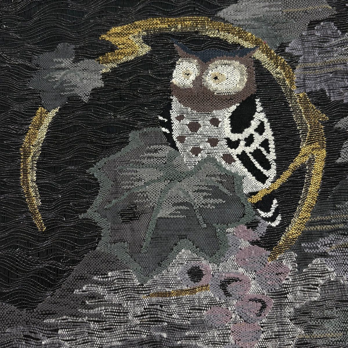 美品】 袋帯 名品 ミミヅク 葡萄 金銀糸 黒 お太鼓柄 正絹 【中古