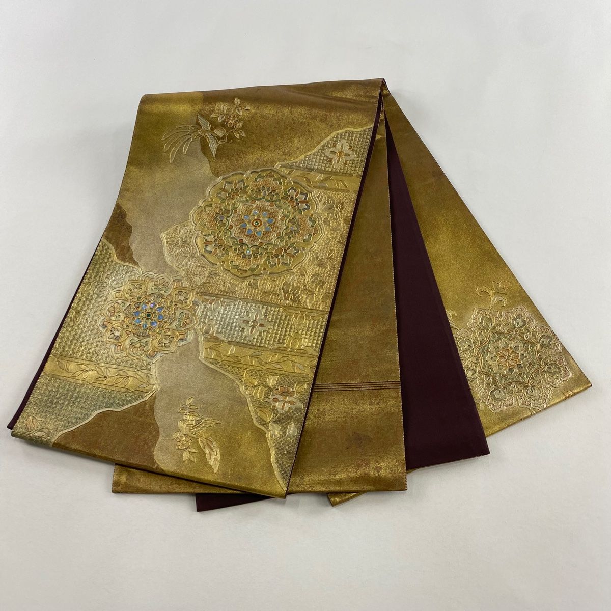 袋帯 名品 華文 花喰い鳥 螺鈿 金彩 金色 お太鼓柄 正絹 【中古