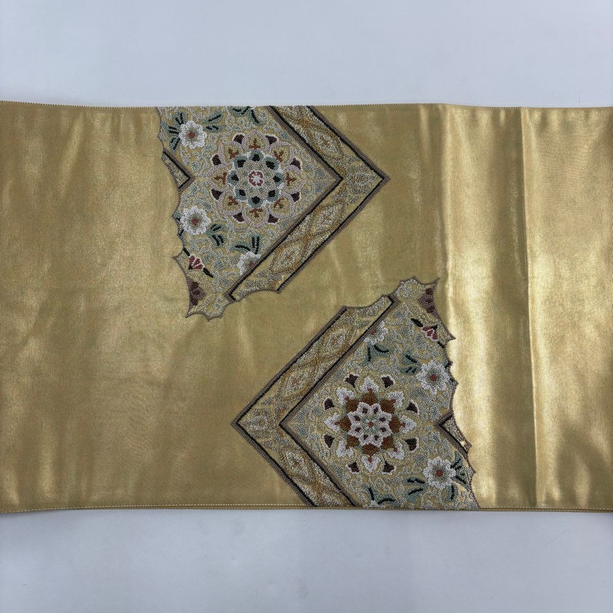 相良刺繍　袋帯　花紋様　金糸 相良刺繍 袋帯 花紋様 金糸 最高級袋帯「蘇州汕頭相良刺繍 唐花華紋