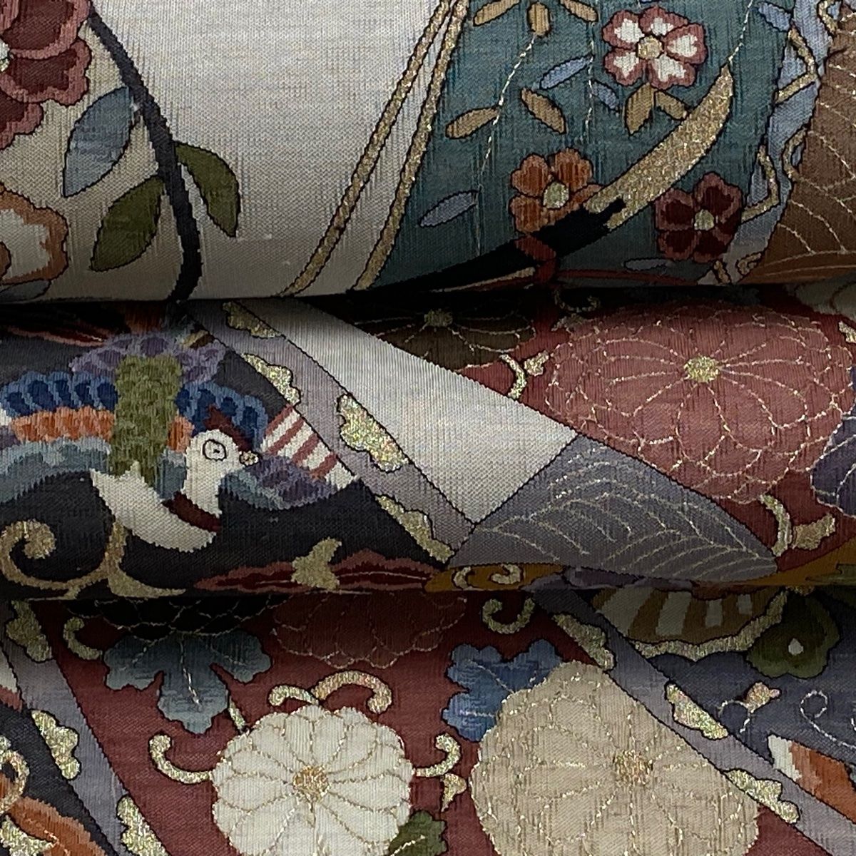 袋帯 美品 逸品 華文 明綴れ 金糸 灰白 お太鼓柄 正絹 袋帯 逸品 几帳 扇面 金糸 灰色 お太鼓柄 正絹 【中古】 - メルカリ