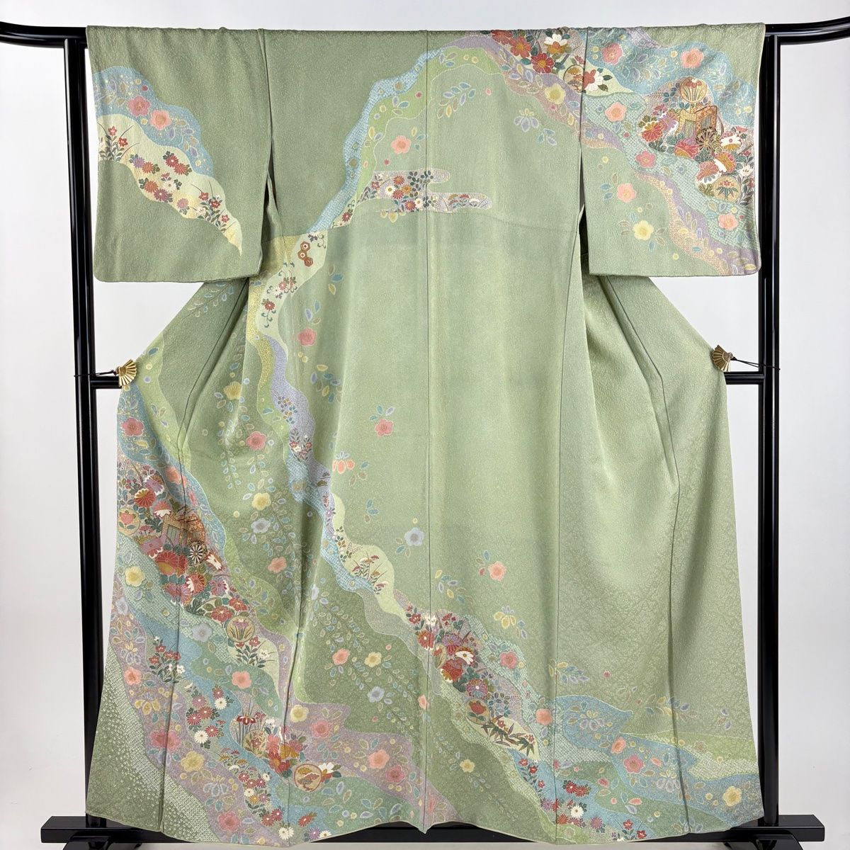 美品 訪問着 白緑色 縮緬地 御所車 鴛鴦 身丈160cm 裄丈69cm 正絹 訪問