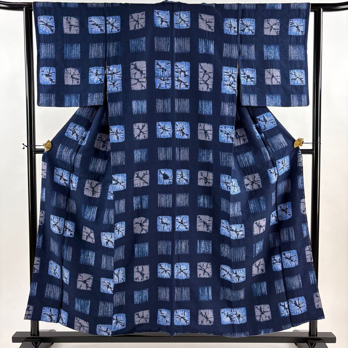 b98 鉄紺 紬着物小紋フルセット 新品美品 身丈151裄丈66ゆったり b98 鉄紺 紬着物小紋フルセット 新品美品 身丈151裄丈66ゆったり