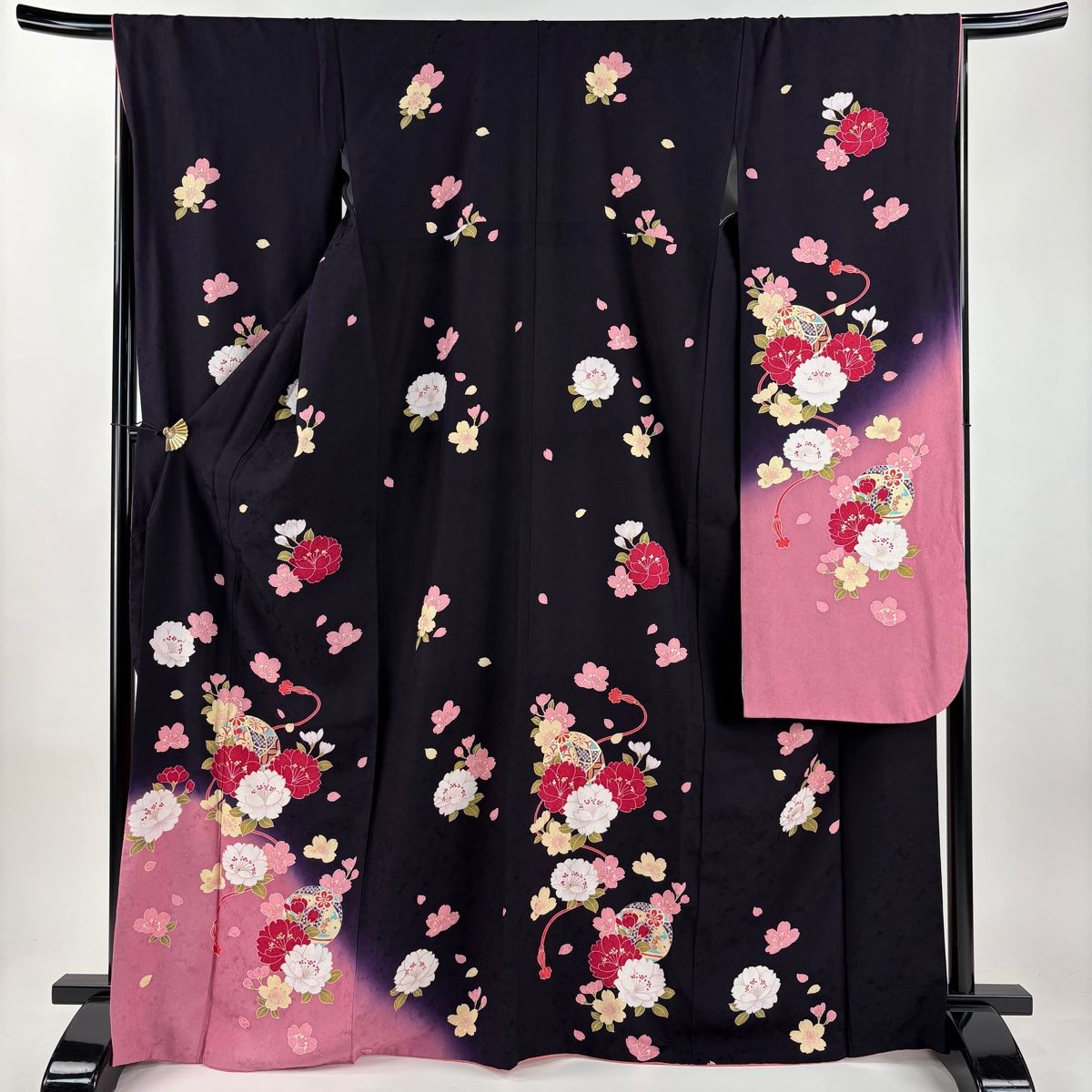 振袖 身丈169cm 裄丈68cm L 袷 手鞠 桜 金彩 ぼかし 濃紫 正絹 秀品
