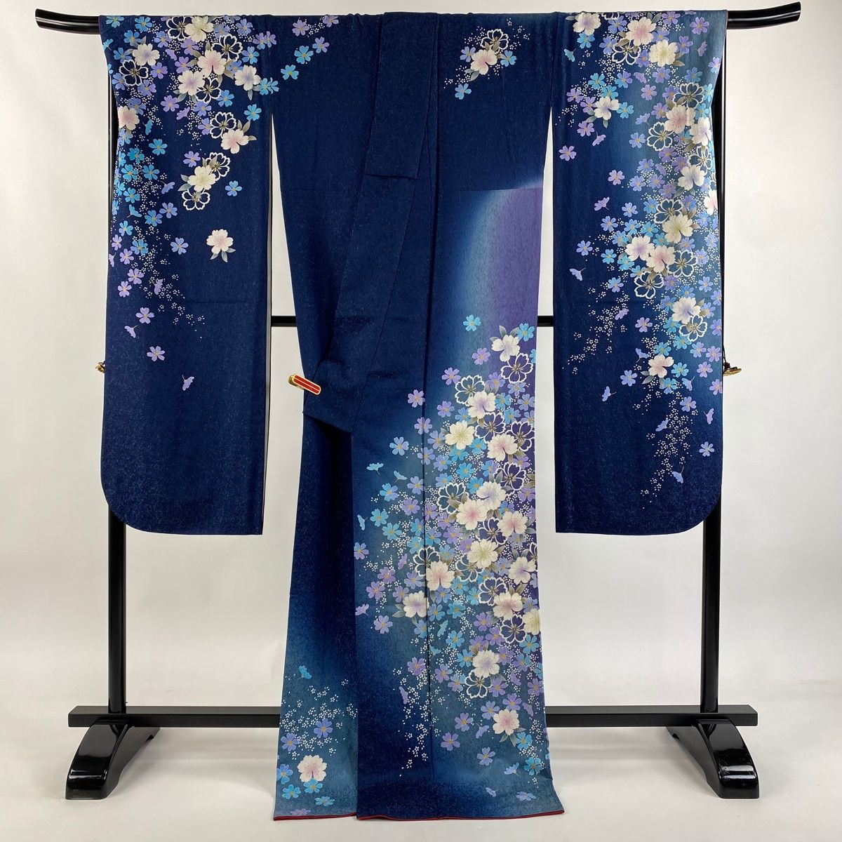 美品】 振袖 身丈176cm 裄丈70cm L 袷 桜 銀通し 箔 紺色 正絹 逸品