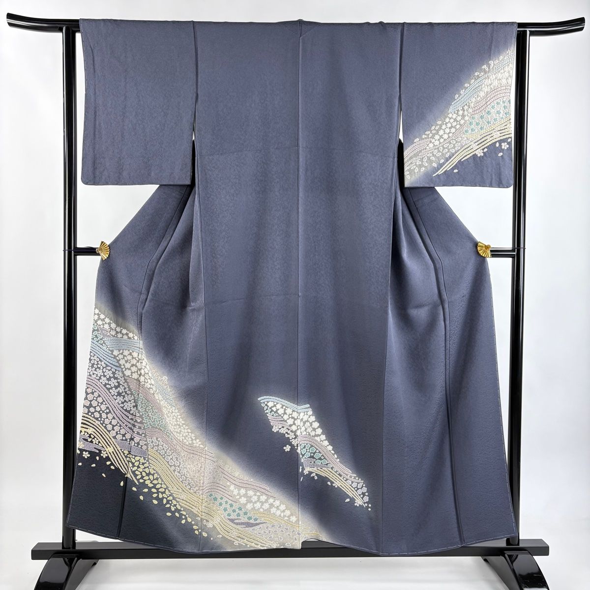 付下げ 身丈156 cm 裄丈62 S 袷 桜 桜の花びら 銀糸 絞り 青灰色 正絹