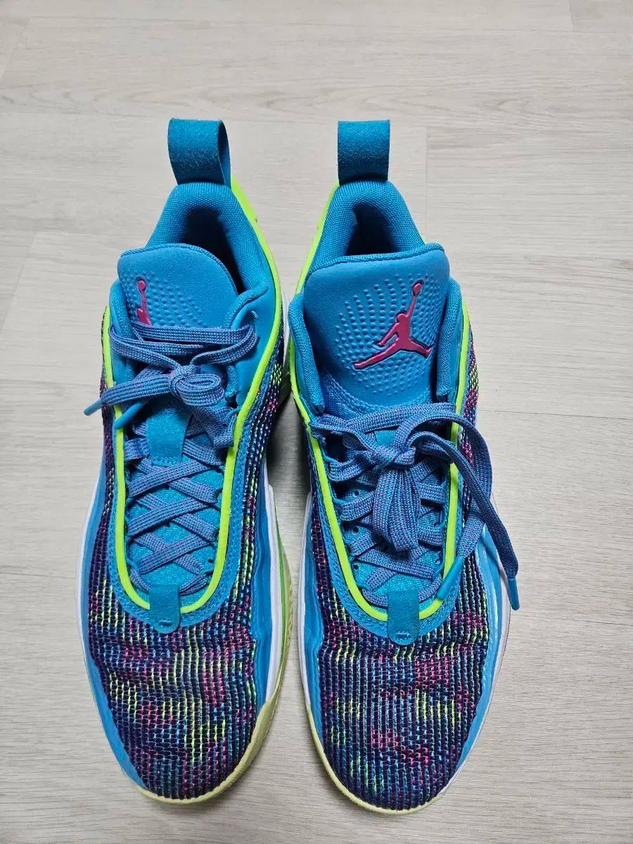 エアジョーダン36 ルカ ロー 290mm