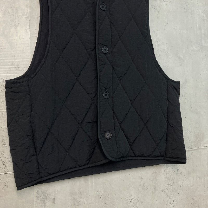 SINSS シンス Quilted Vest キルティング ベスト 中綿 Vネック ダイヤ