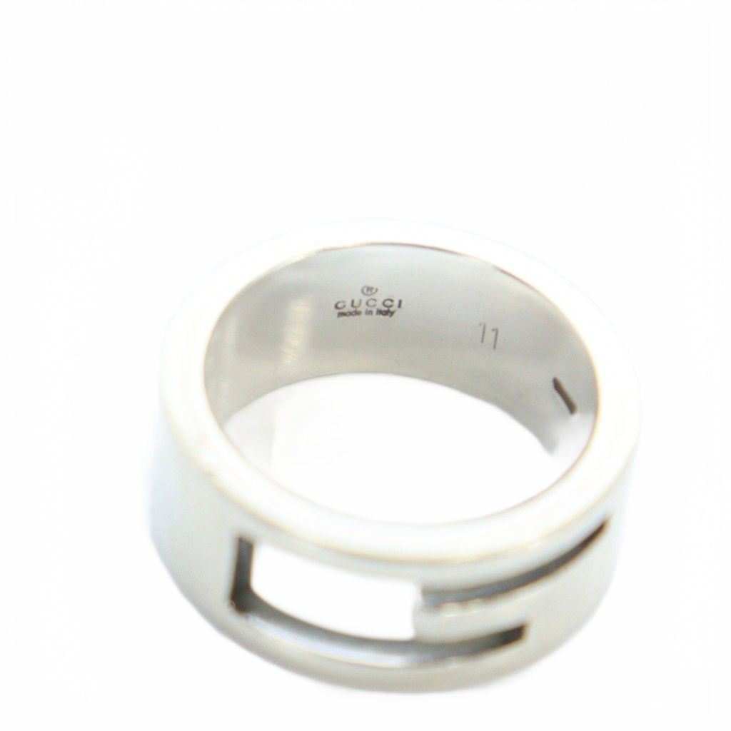 グッチ GUCCI 指輪 アクセサリー リング ロゴ Silver925 11号 ルバー色