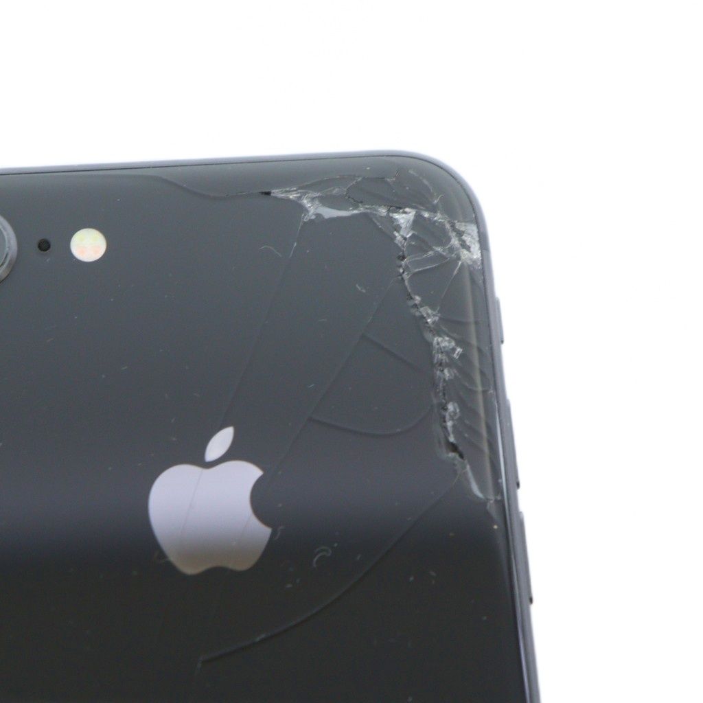 アップル Apple iPhone8 スマートフォン 携帯電話 本体 ロゴ 64GB 4.7