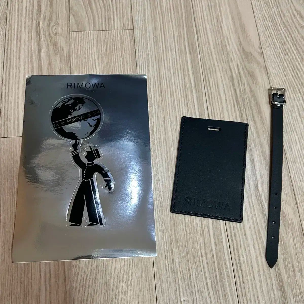 リモワ ラゲージ タグ(ネームタグ) ステッカー - メルカリ