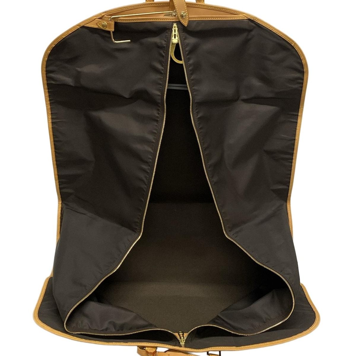 LOUIS VUITTON(ルイヴィトン) ガーメントケース モノグラム