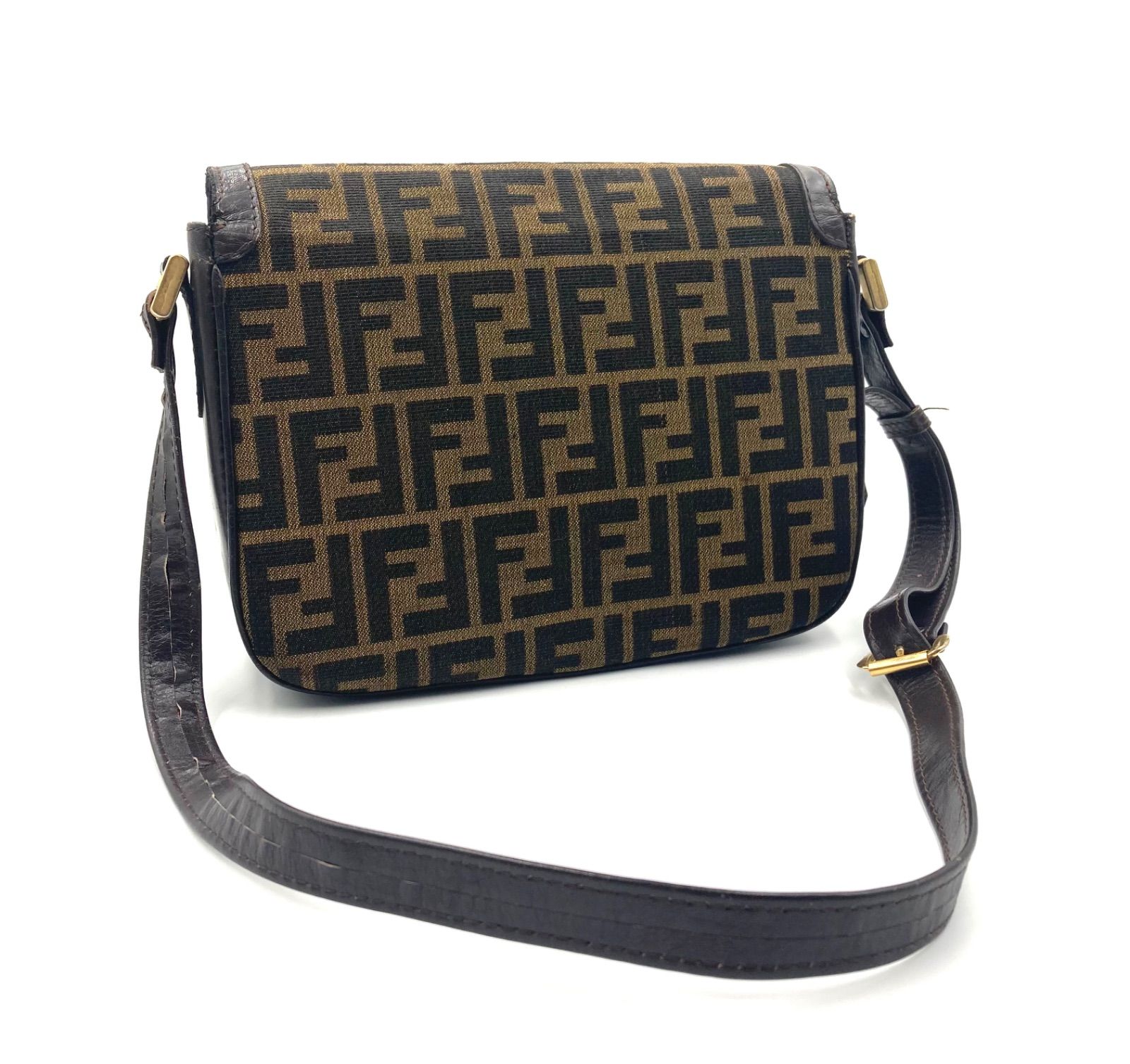 □美品□稀少□FENDI フェンディ ズッカ ショルダーバッグ カメラ