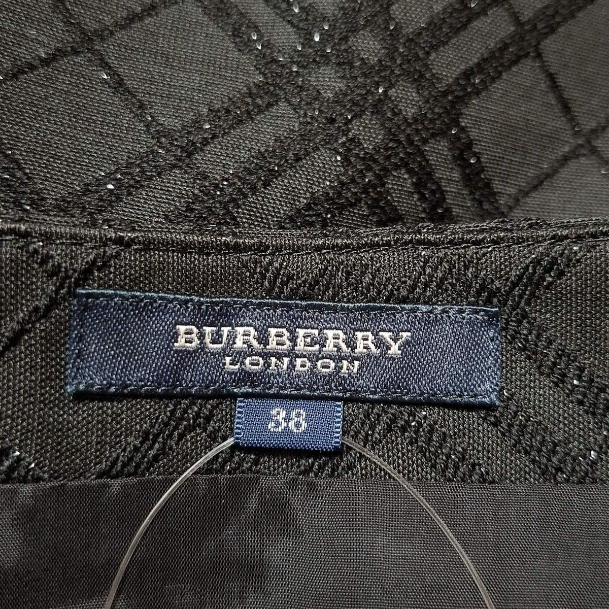 バーバリー　レディース　スカート　38サイズ バーバリー ブルーレーベル】レディース38 Mサイズ 台形スカート 超