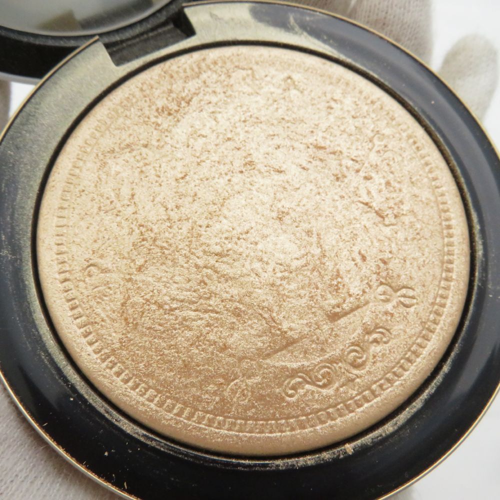 美品 HERMES エルメス プードル オルフェーヴル フェイスパウダー 7g