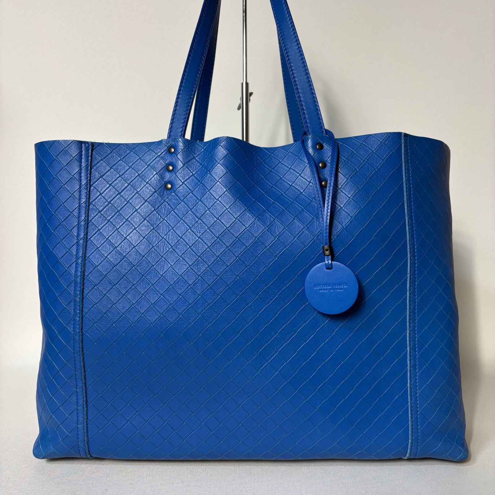 【先着】BOTTEGA VENETA ネイビー トートバッグ BOTTEGA VENETA ボッテガ ヴェネタ トートバッグ ガルダミディアム