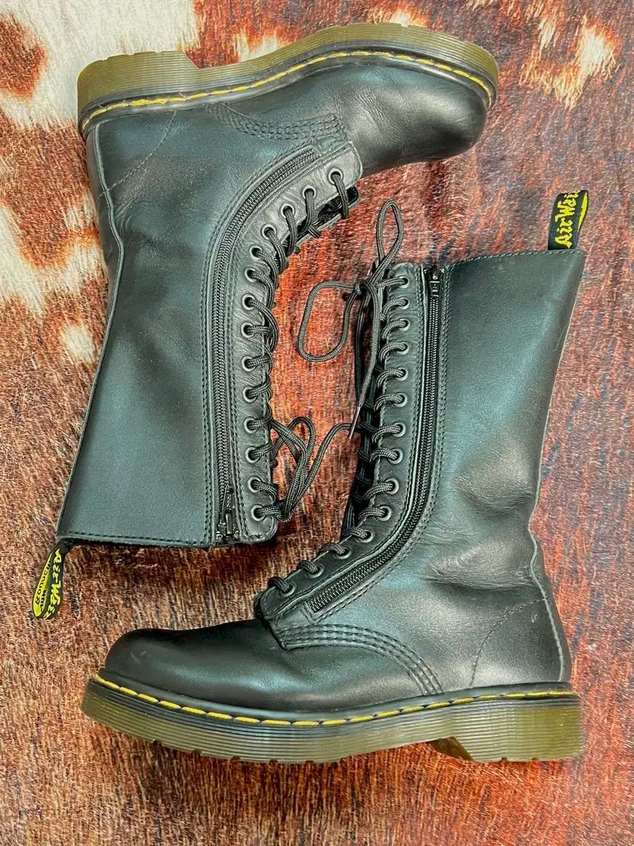 DR. MARTENS ドクターマーチン 9733W 14ホール ダブルジッパー ロング