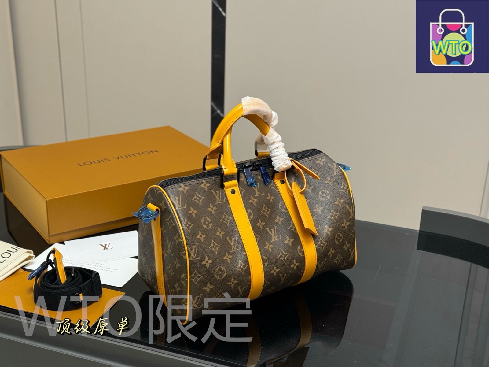 今日特価】Louis Vuitton ルイヴィトン キーポール カウハイド製